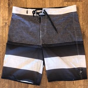 Never worn! Men’s Vans Boardshorts!